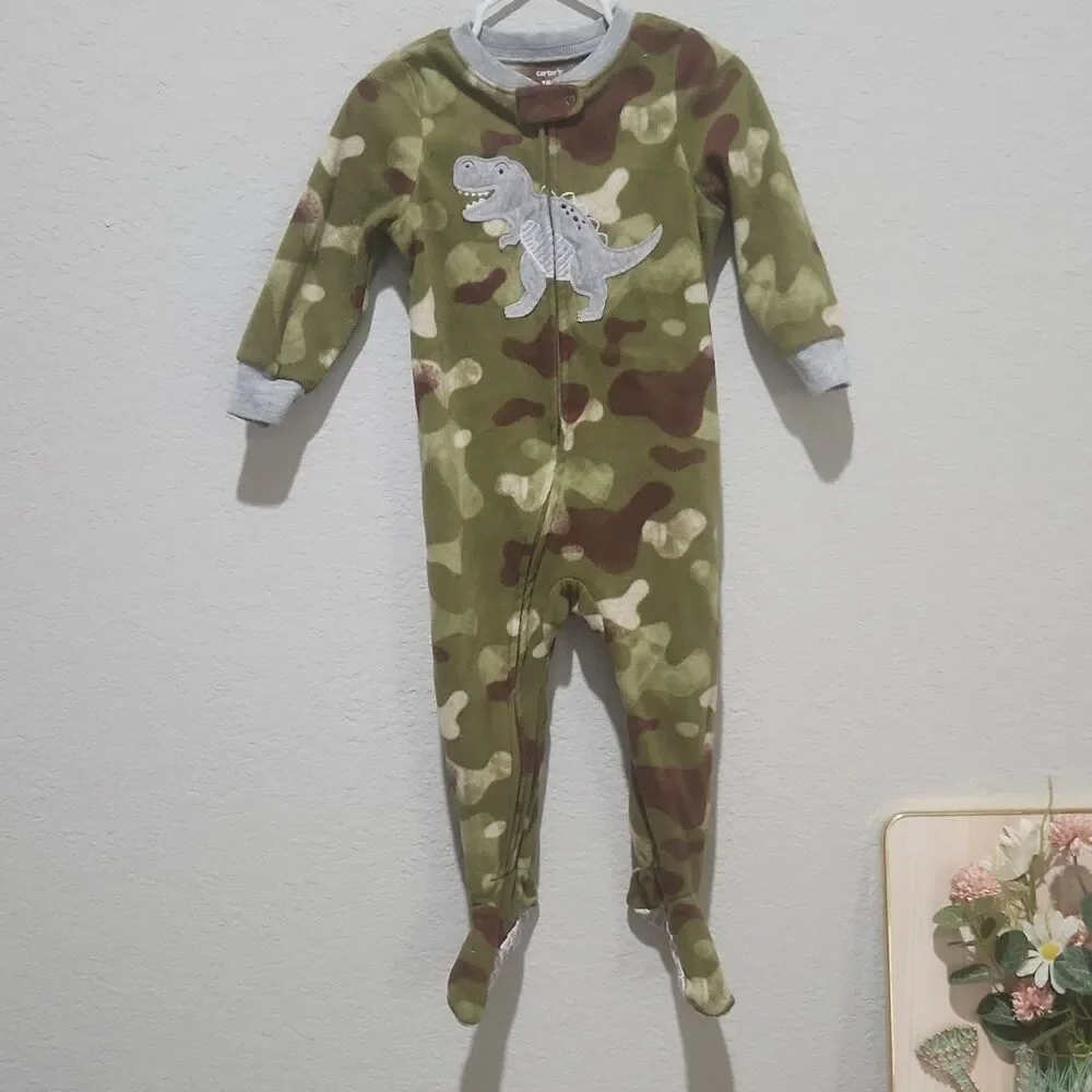 Carter's 18M Fleece Footed Pajamas Dino Sports Print Zip One Piece‎ Baby Sleeper